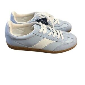 Universal Thread Spencer Womens Sneakers Size 11 Light Blue White Gum Sole